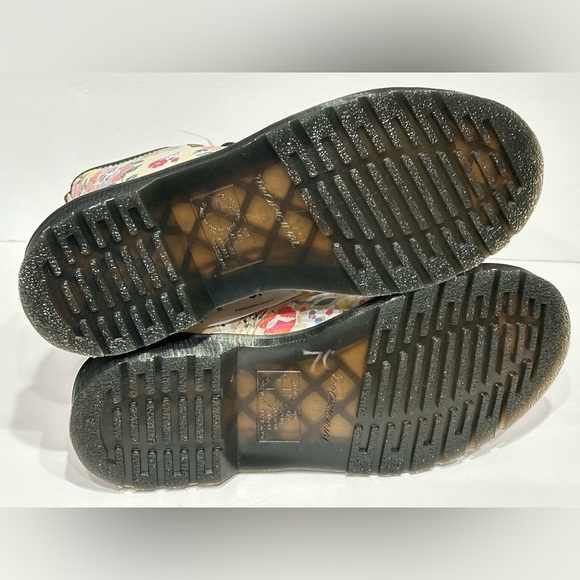 Dr Martens Leather Women’s Floral Lace Up Combat Boots Size 6, New - Picture 11 of 16